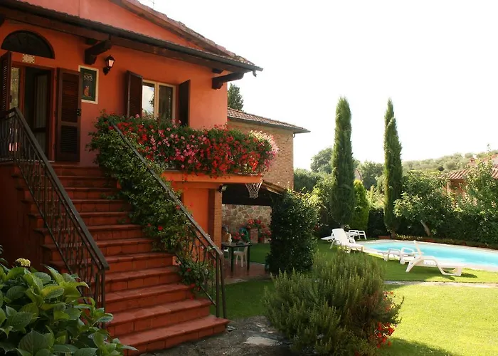 Casa Rosada Lucignano
